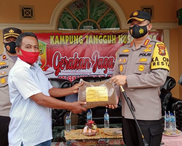 Kapolresta Pekanbaru Sambangi Kampung Tangguh Nusantara Budi Daya Ikan Lele di Kelurahan Tanjung Rhu