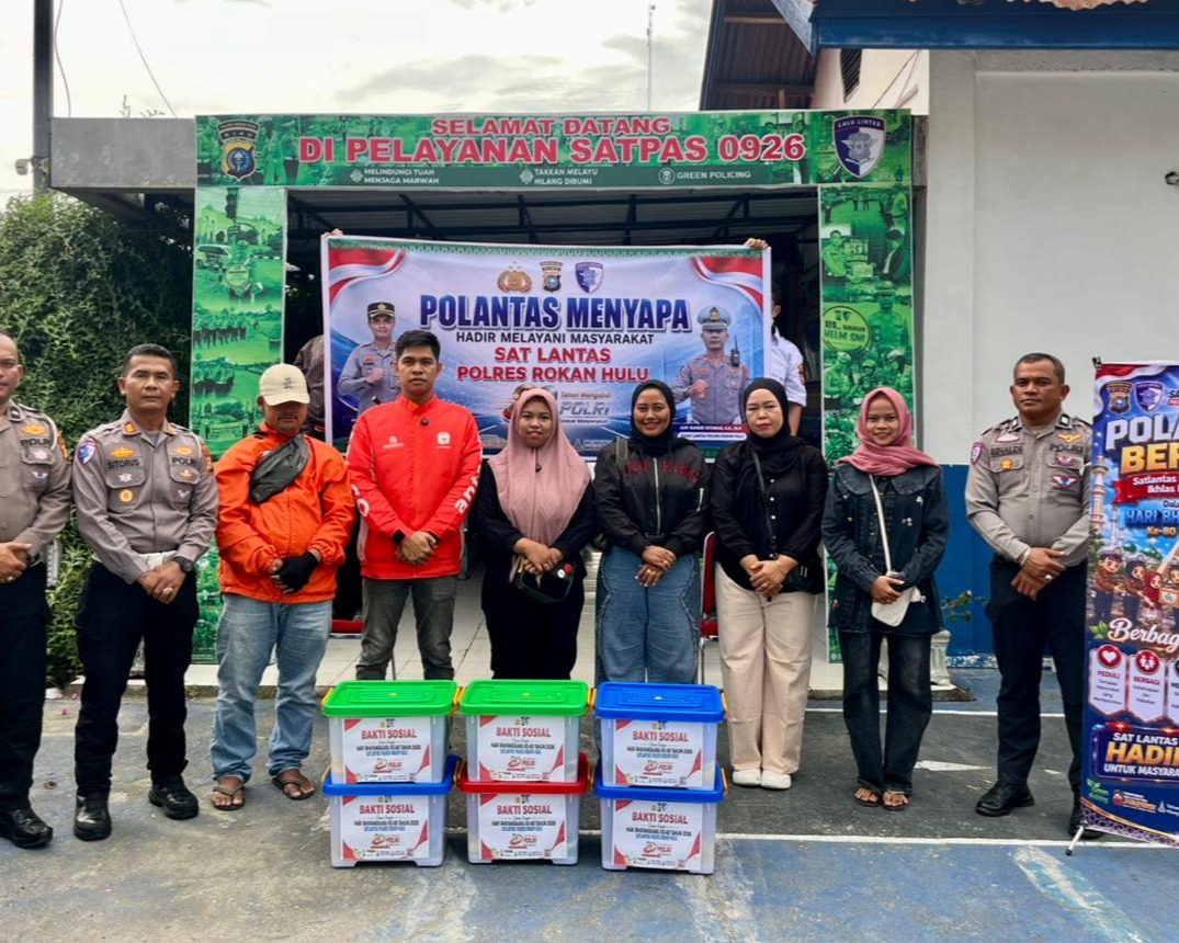 Polda Riau Salurkan 1.198 Paket Bansos Dan Hadirkan Berbagai Program Sosial Untuk Masyarakat