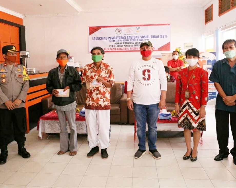 Bupati Taput Launching Pembayaran Bantuan Sosial Tunai Kemensos RI di Kantor Pos Tarutung