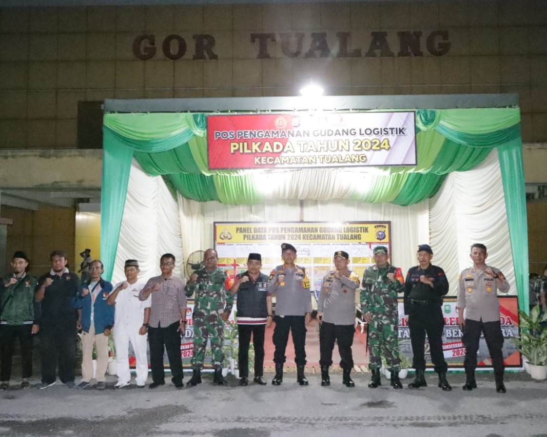 Dampingi Pamatwil, Kapolres, Dandim dan Ketua KPUD Siak Lakukan Pengecekan Pos Pengamanan Gudang Logistik Pilkada