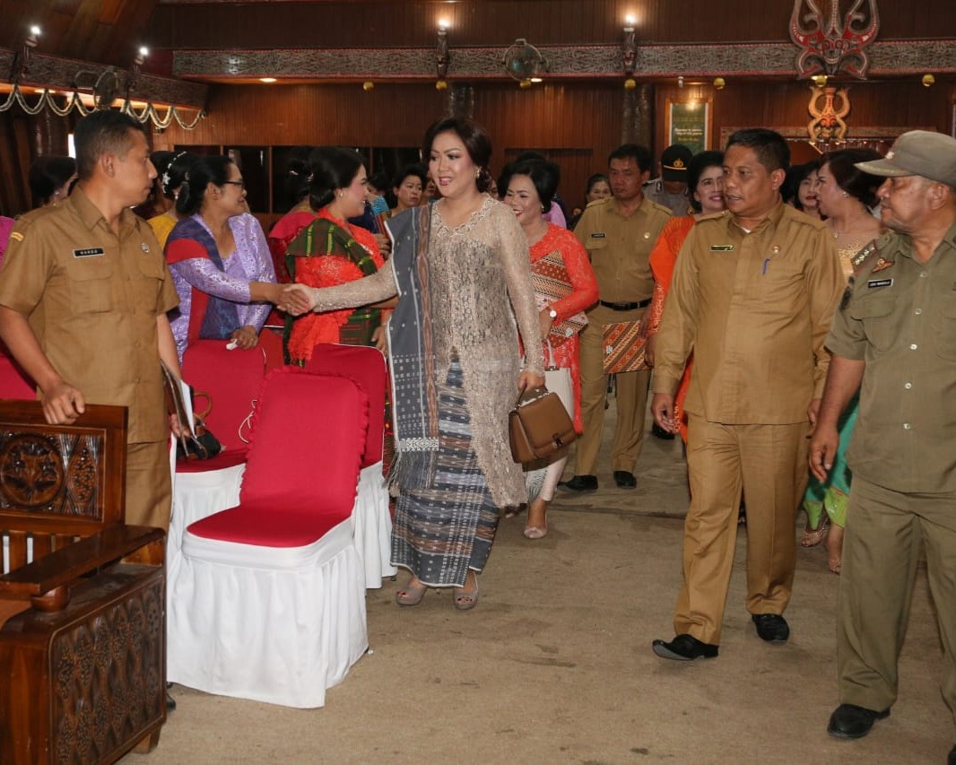 Pemkab Taput Peringati Hari Ibu Ke 91 Tahun 2019